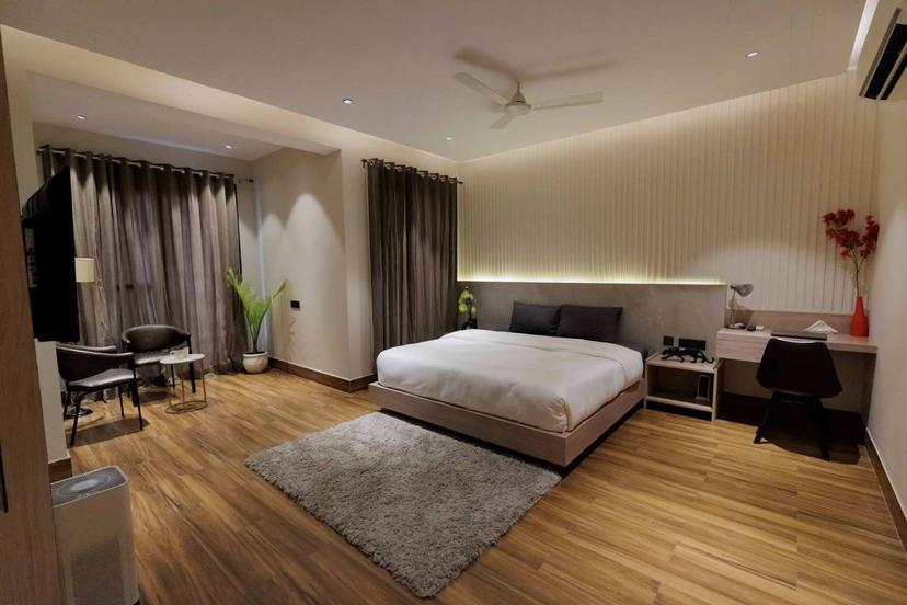 Housr Luxury Coliving DLF-Phase-1